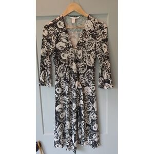 Diane Von Furstenburg‎ Vintage Size 6 100% Silk Wrap Floral Dress